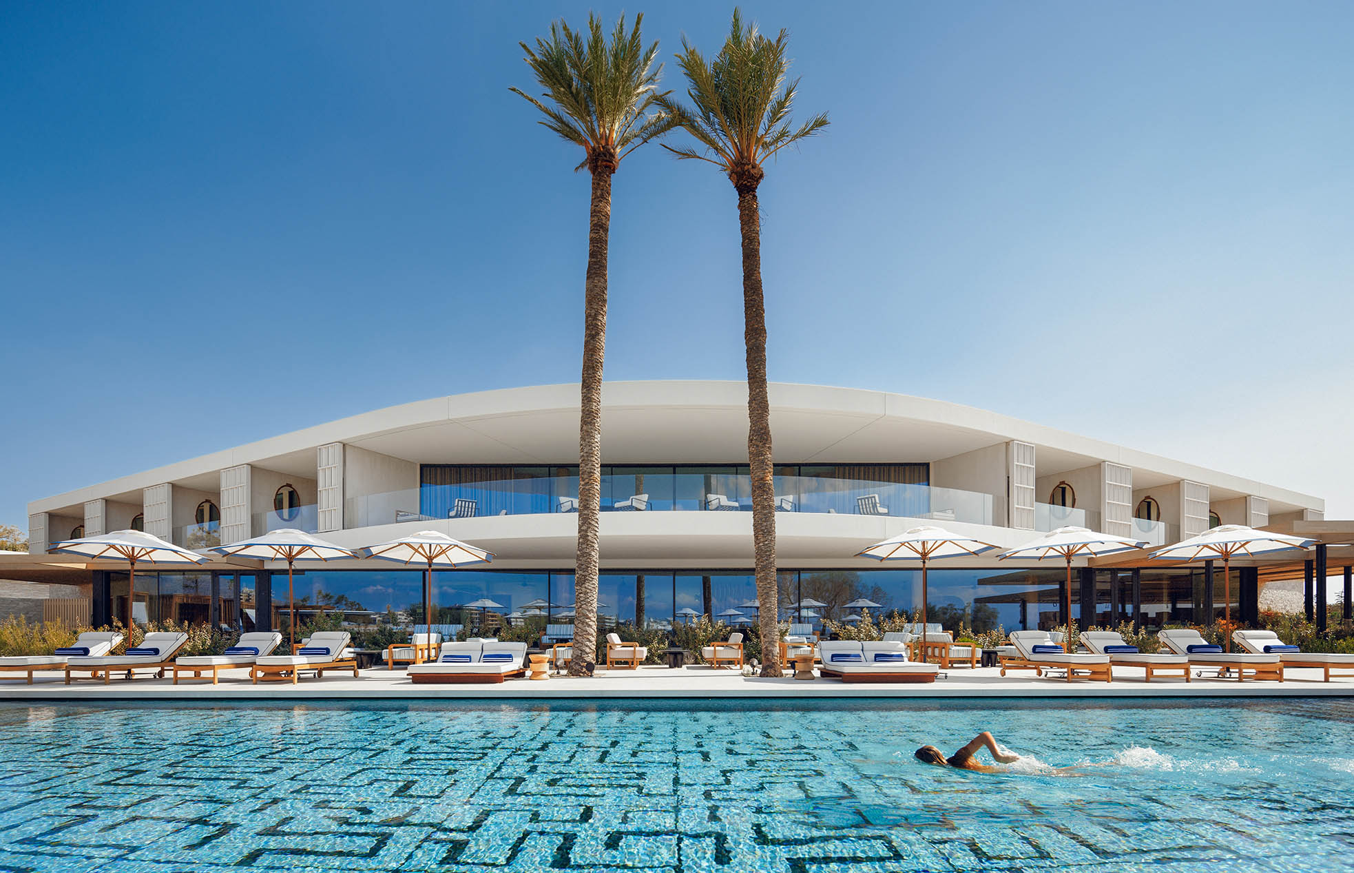 3.-Steel-Buildings_One-n-Only_Asteria-Complex-Glyfada