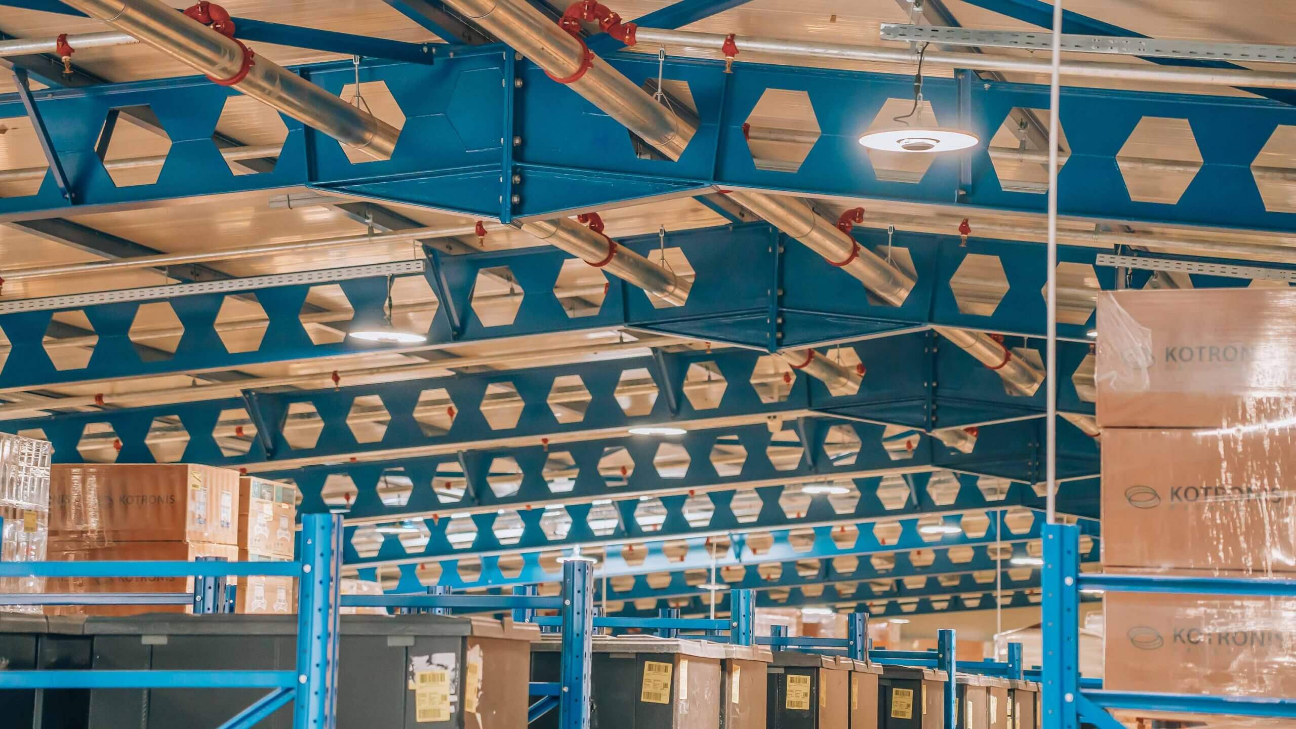 Steel-Buildings_Kotronis-Plastics_B-building_7781_wpupload-scaled