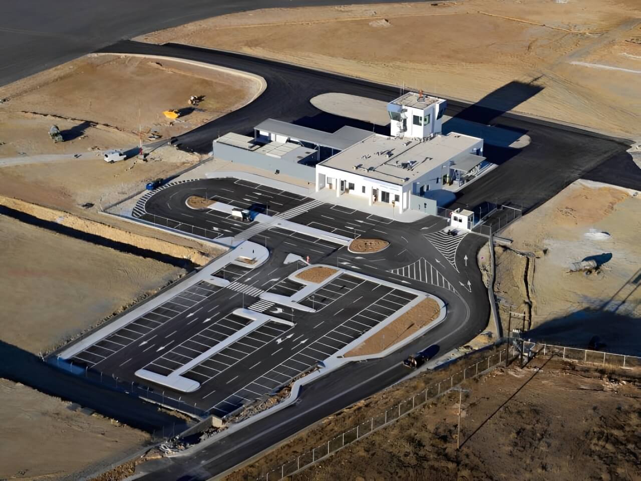 Paros Airport Facilities