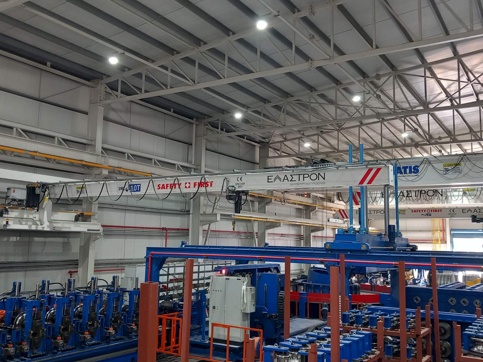 Elastron – Wall Travelling Jib Crane 1.6 tn